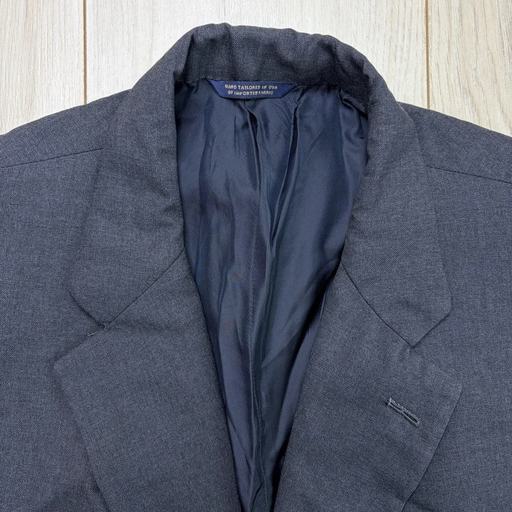 Brooks Brothers decent has